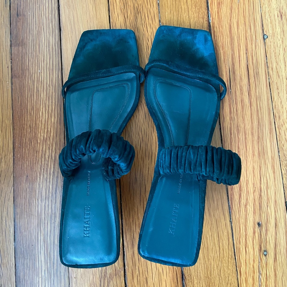 KHAITE Green Sandals Elegant and Versatile